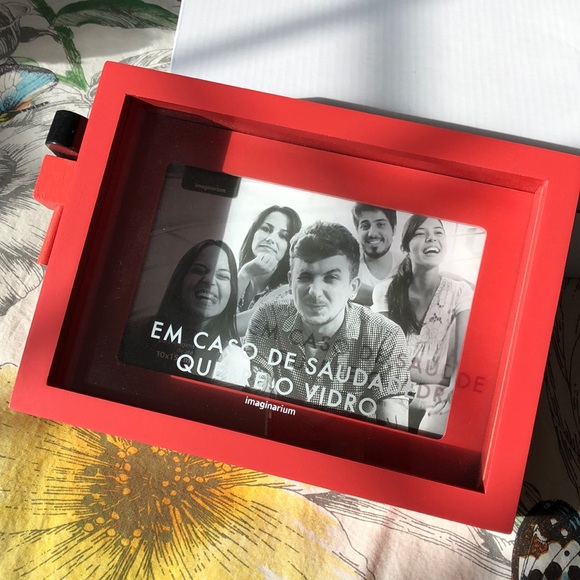 IMAGINARIUM Brasil red wooden photo frame. Funny - Picture 1 of 8